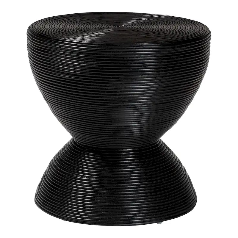 Table d'appoint en rotin naturel laminé — Forme sculpturale de sablier, un choix de style bohème pour le salon