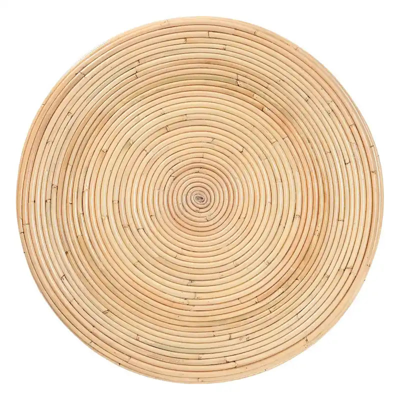 Table d'appoint en rotin naturel laminé — Forme sculpturale de sablier, un choix de style bohème pour le salon
