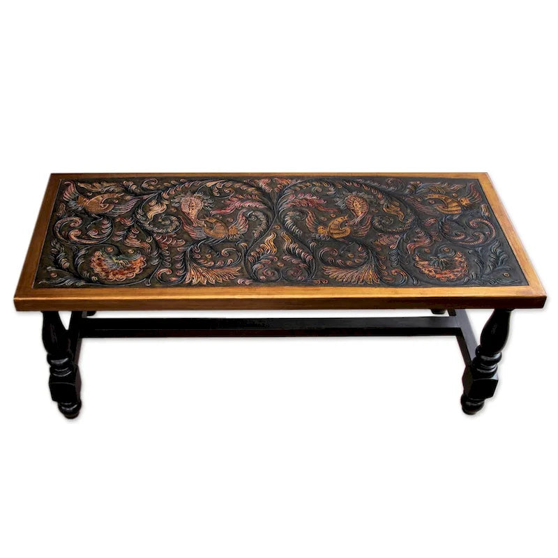 Table basse en bois de Mohna et cuir sculpté à la main — 46 cm H x 119 cm L x 50 cm P